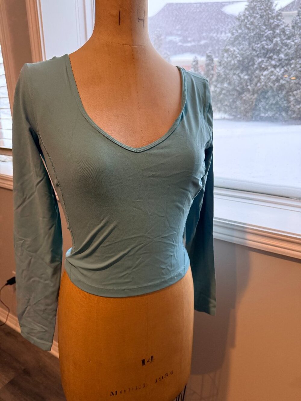 NWT Lululemon Align Long Sleeve Tidal Teal Size 8 Nulu Cropped